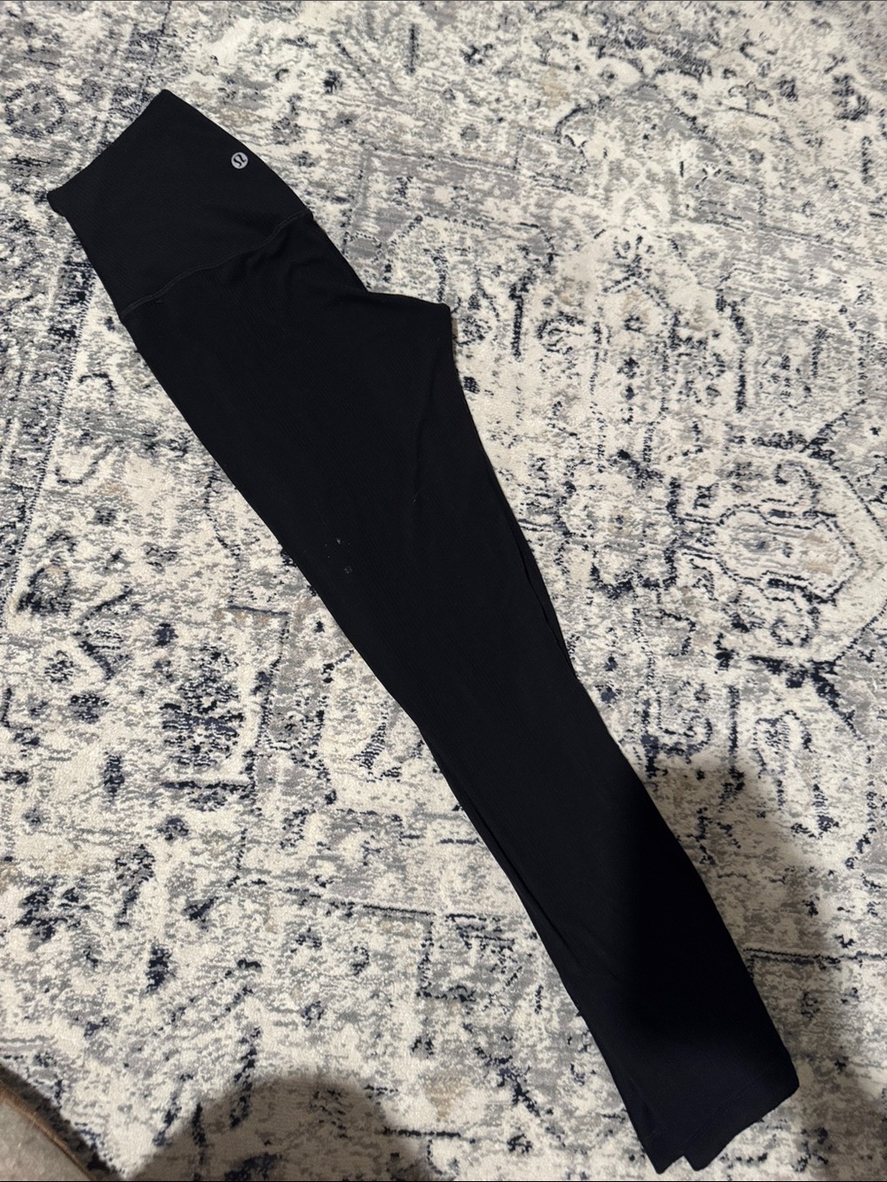 lululemon athletica Black Seamless Leggings size 4